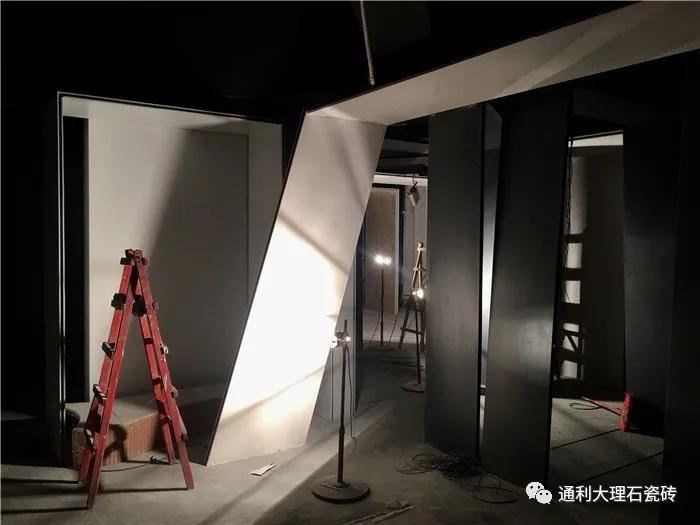 「余工中外团队」通利TOMELY大理石瓷砖艺术大宅展厅全案展示(图9)